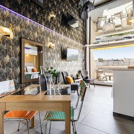 Reformado Con Terraza En Héliopolis Pueblo Naturista Cap Dag Apartamento