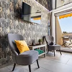 Helioamour Renovated With Terrace In Heliopolis Naturist Village * Agde